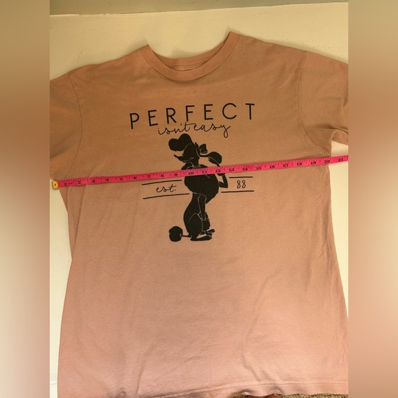 Disney's Oliver & Company Georgette Perfect Isn't Easy T-Shirt Size Medium Pink - Picture 5 of 6